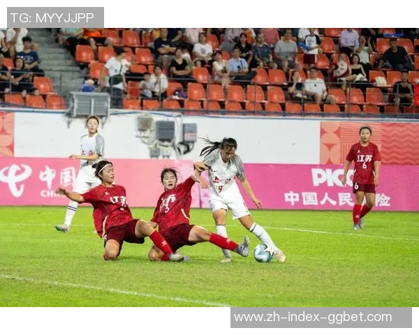 十五运会U18女足小组赛第二轮广东队迎来首场胜利展现主场优势